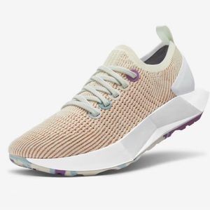 ALLBIRDS LIMITED EDITION: Cream Hush (Blizzard sole) Tree Flyer - New in box